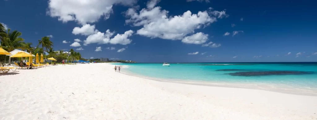 strandvakantie Anguilla Saint Barth Sint Maarten Shoal Bay mooiste stranden van de Caribbean bay & beach