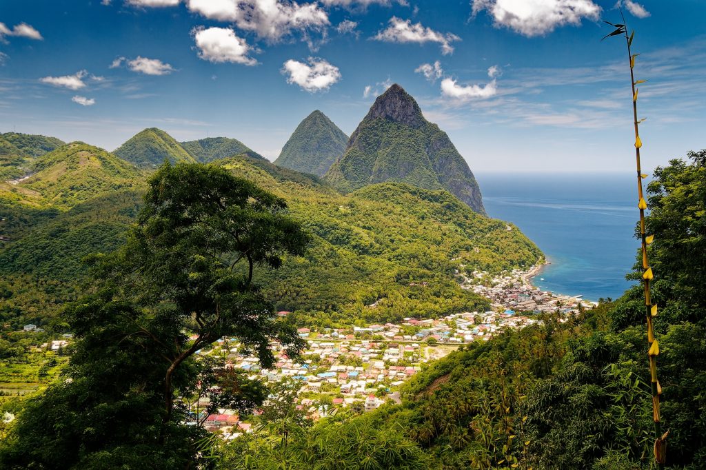 Saint Lucia vakantie Soufriere met op achtergrond de Pitons