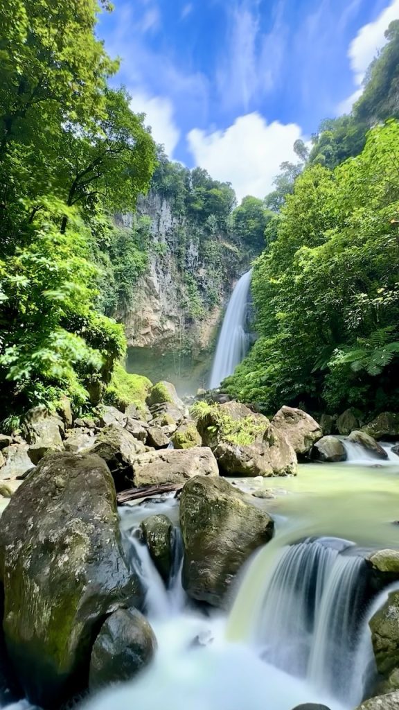 Mooiste watervallen van Dominica Victoria Falls