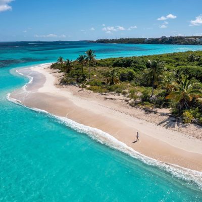 Anguilla vakantie Shoal Bay East mooiste strand Caribbean turquoise zee wit zandstrand