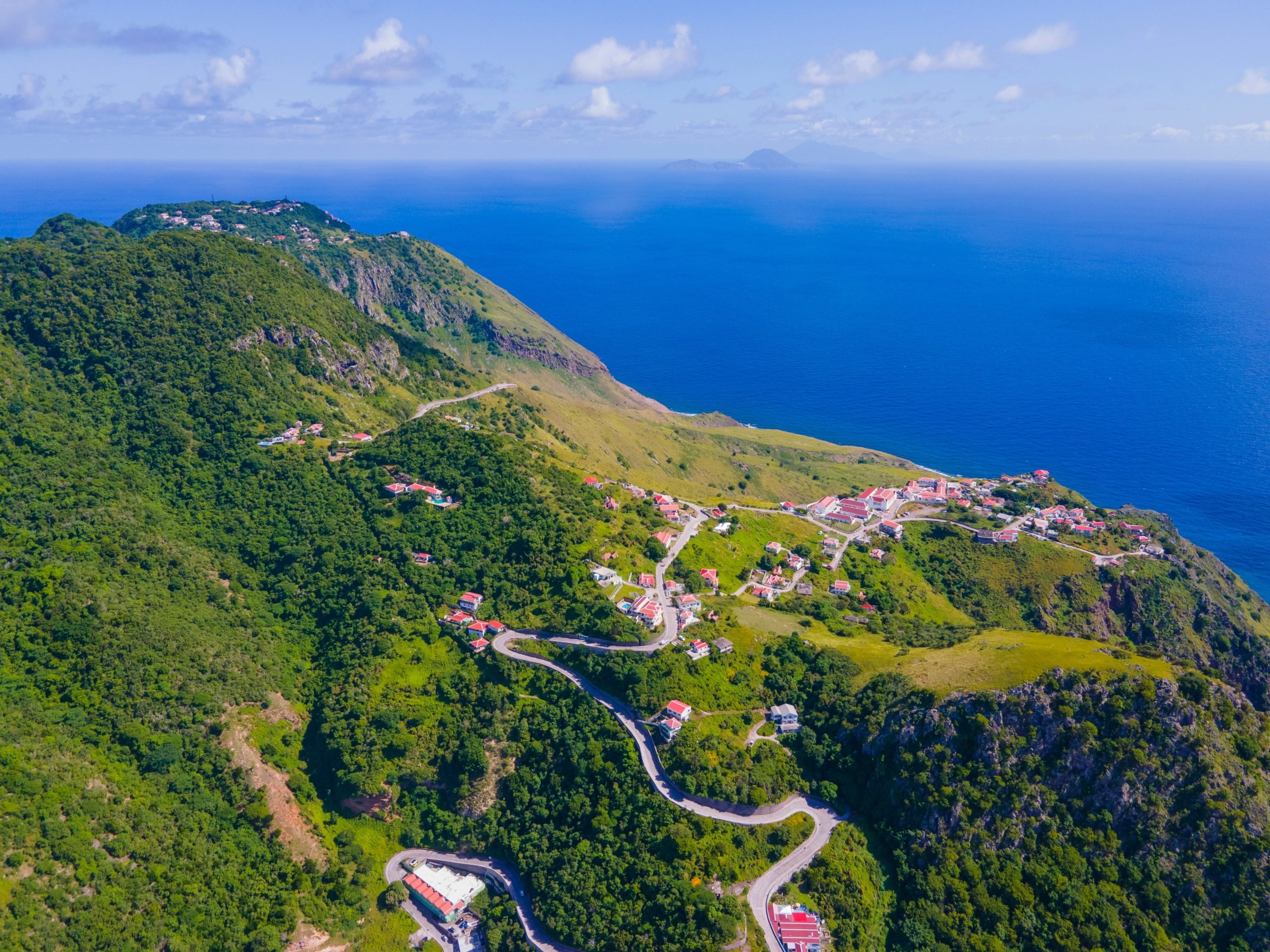 Saba eiland vakantie Caribische Zee weg naar Fort Bay The Bottom uitzicht op Sint Eustatius, Saint Kitts en Nevis