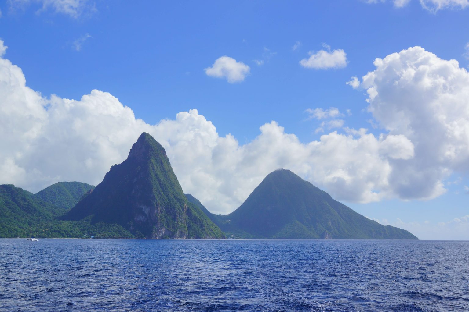 St Lucia highlights The Pitons Gros Piton en Petit Piton